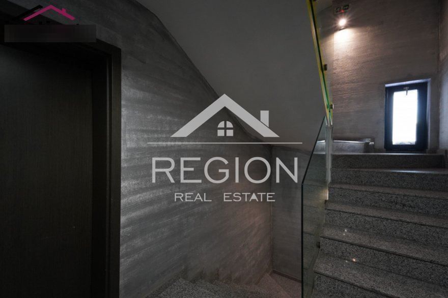 Дава се под наем Тристаен апартамент в Варна, Спортна зала - 91 кв.м за 700 € - Снимка #4