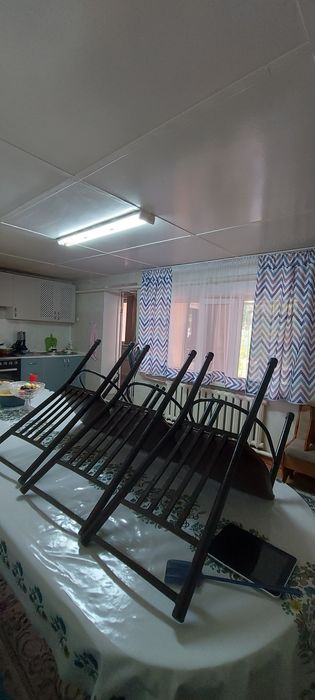 Үй сатылады.Бір аулада 2 үй.