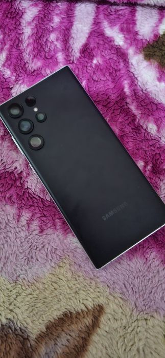 Vând Samsung Galaxy S22 Ultra, 128 GB, negru