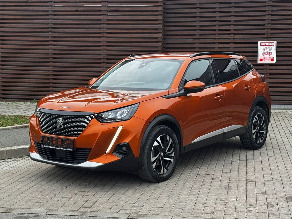 Peugeot 2008 Peugeot 2008 PureTech 130 EAT8 Allure 2020 Full Led Virtual Navi 3D