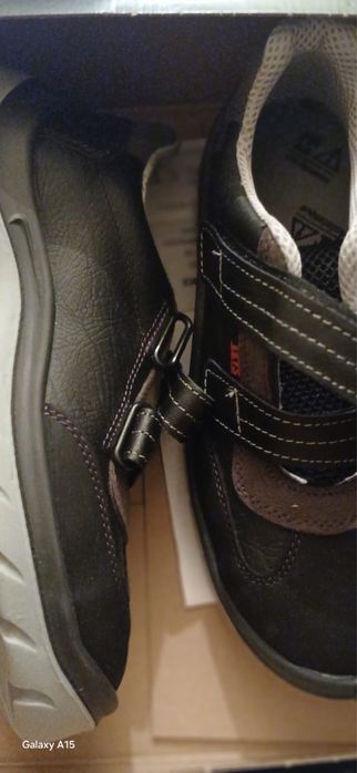 Bocanci protectie noi 100 lei