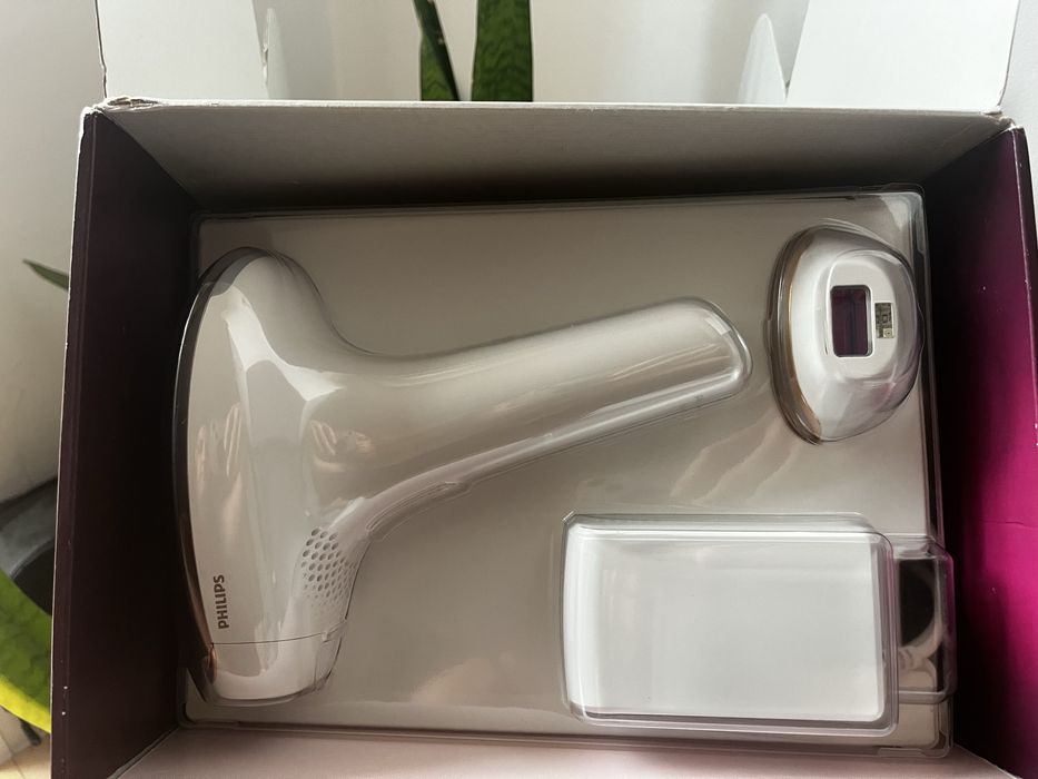 Фотоепилатор IPL Philips Lumea Advanced SC1997/00