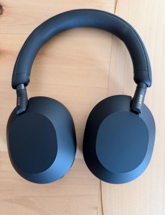 Casti Over the Ear Sony WH-1000XM5