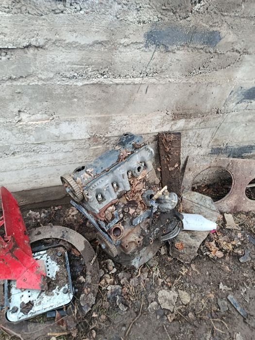 Двигатель Ауди с4