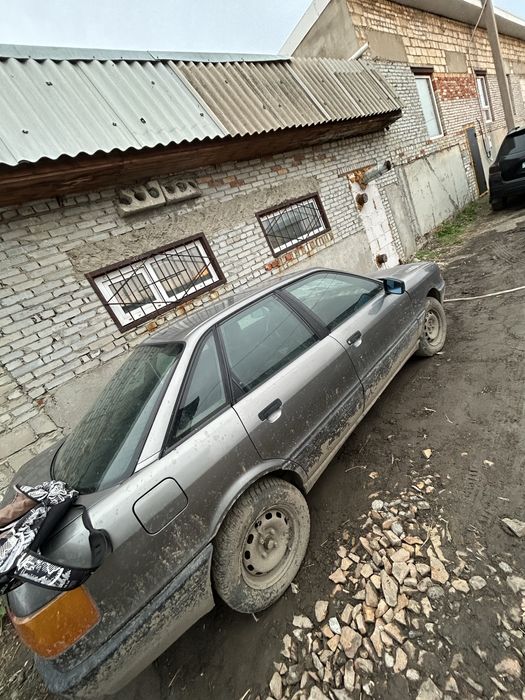 Продам или обменяю ауди 80 б3
