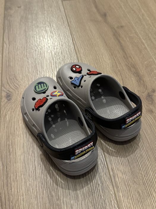 Papuci deschisi saboti  Next