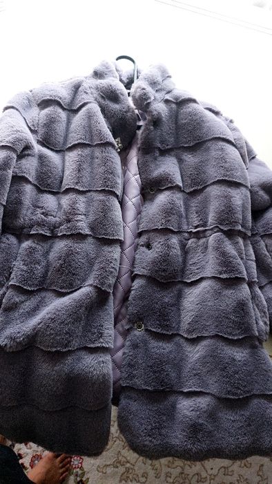 Продам шубу новый