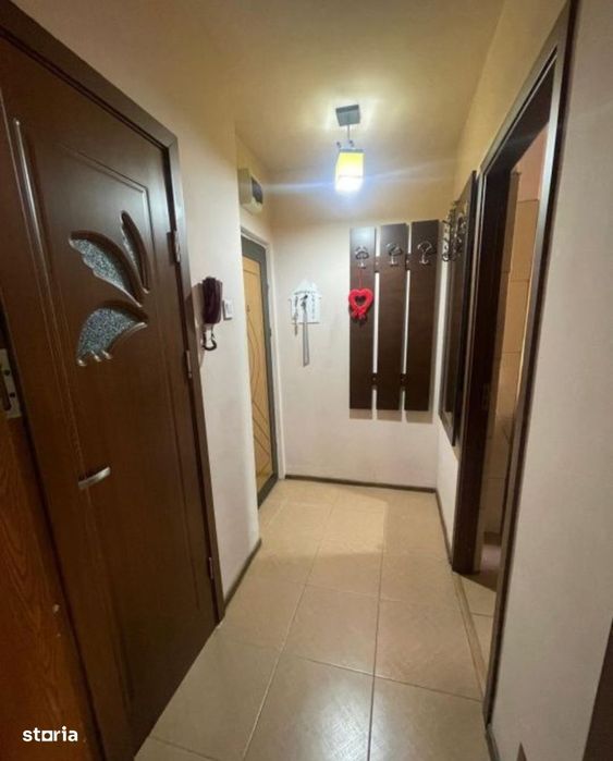 Apartament 2 camere în Calea București, mobilat și utilat, etajul 1/4