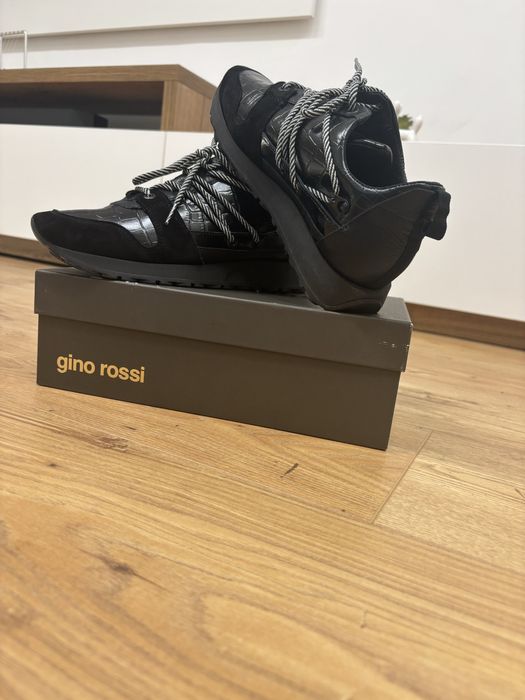 Обувки на gino rossi