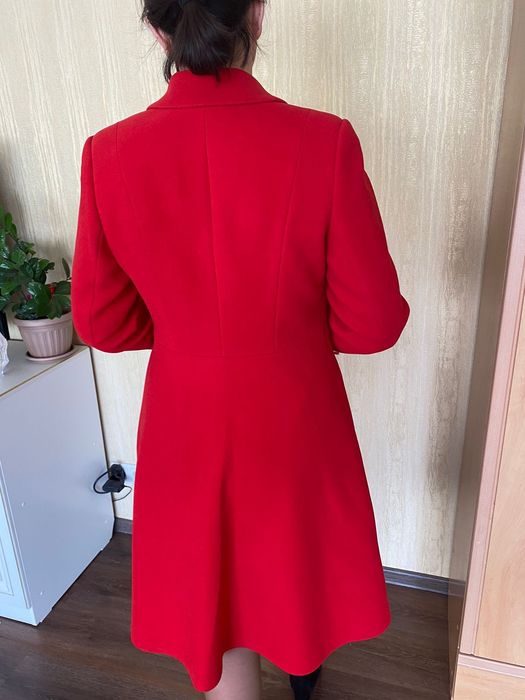 Продам пальто женское