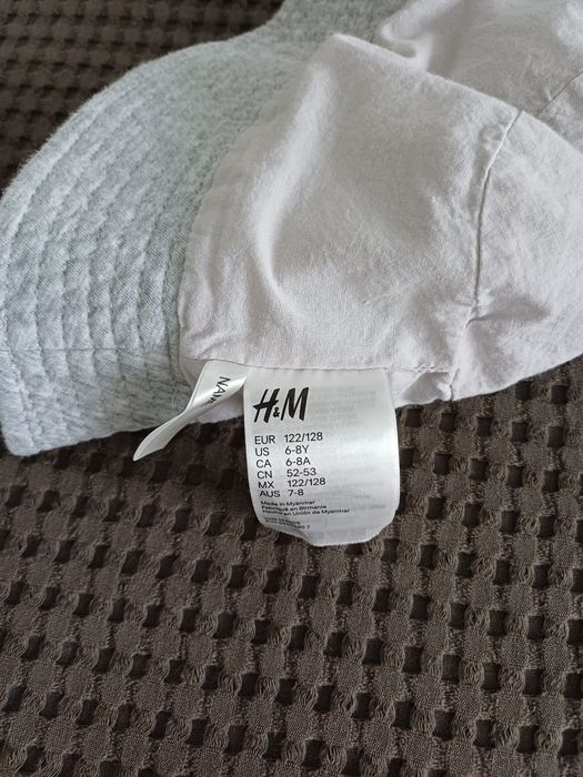 Palarie soare H&M 122-128   6-8 ani