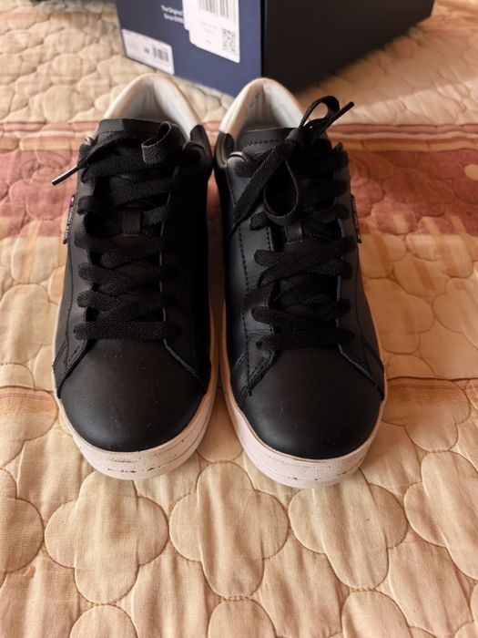 Дънки Tommy Jeans slim fit + Подарък сникерси Tommy  Jeans