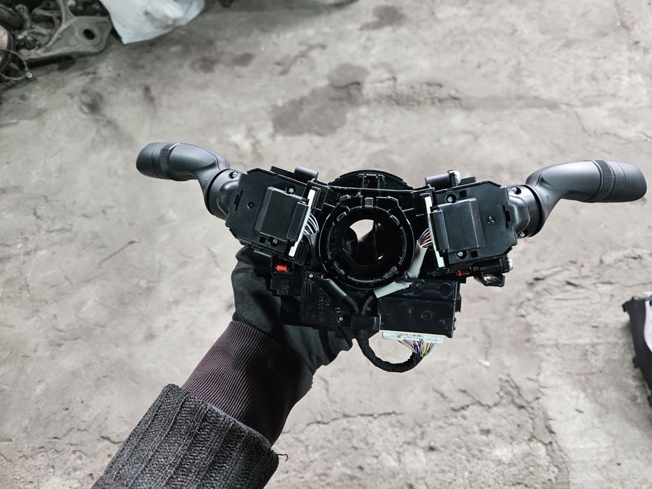 Конзола/лентов кабел за Toyota Rav4 2023г