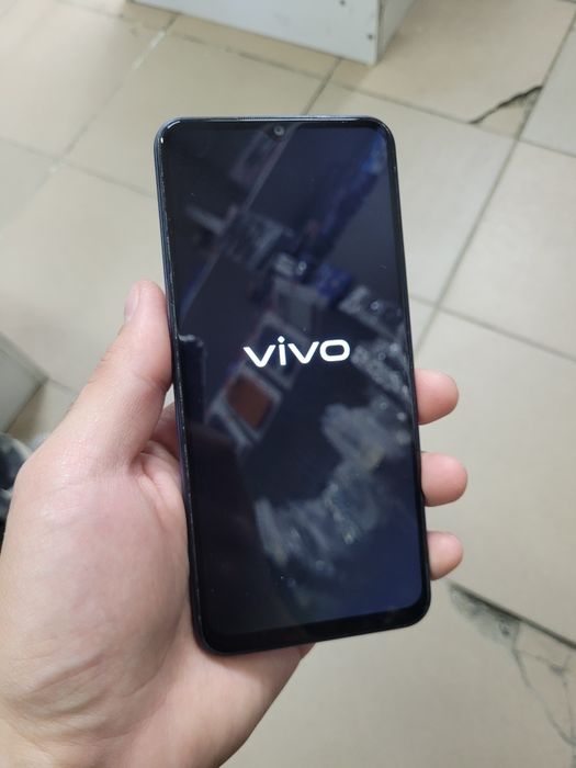 Vivo Y22 64gb ..