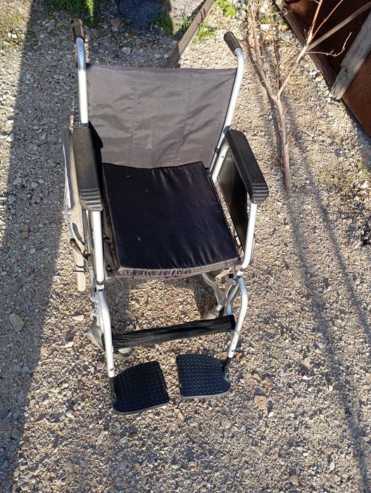 Коляска инвалидная