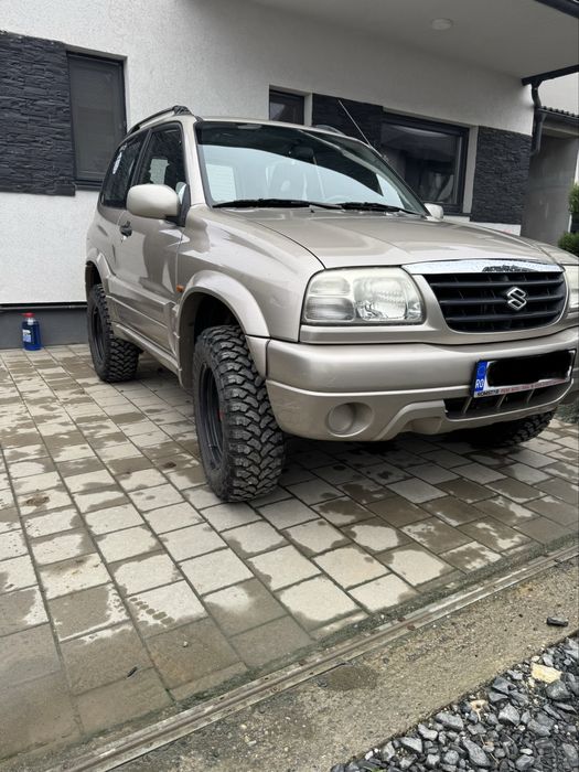 Vand Suzuki Grand Vitara 2.0 benzina