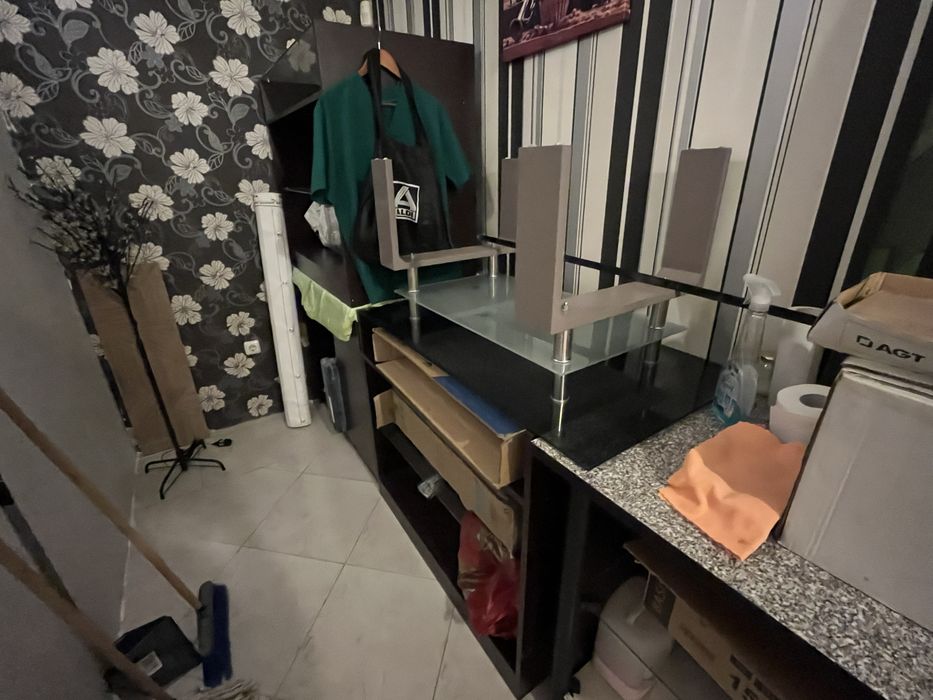 Офис оборудване - бюро