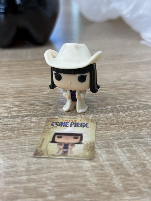 Nico Robin, One Piece, Kinder Joy.