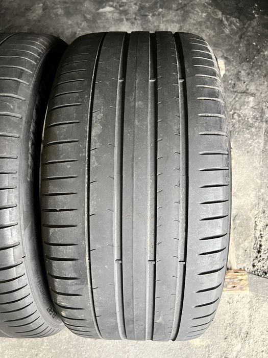 2 anvelope vara 275/35/21 , Pirelli , DOT 2022