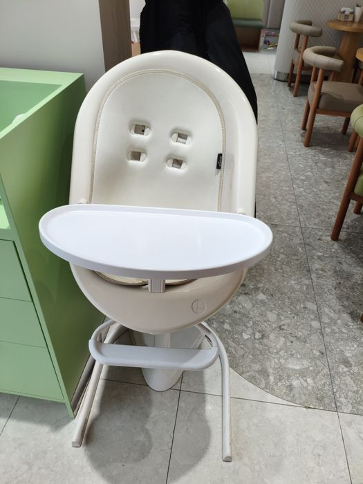 Продам детский стул MIMA, б/у очень качественный