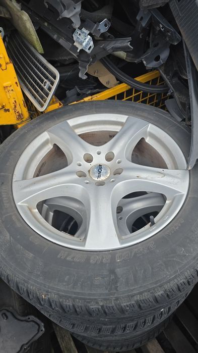 Anvelope iarna 235 60 18 profil foarte bun 235/60/18