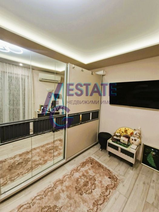 Продава се Тристаен апартамент в Бургас, Сарафово - 129 кв.м за 672 €/кв.м - Снимка #10