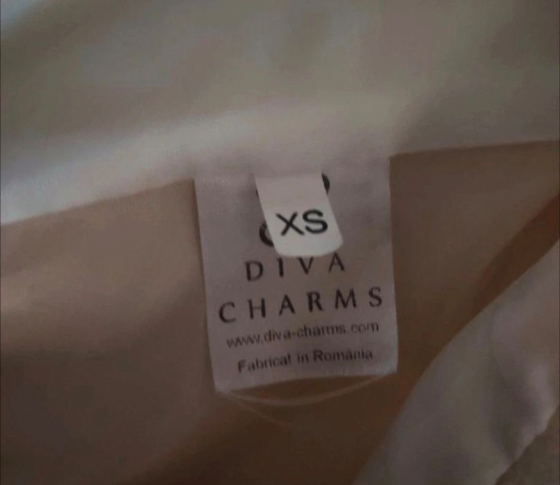 Palton femei,XS,purtat o data, Diva Charms, impecabil.