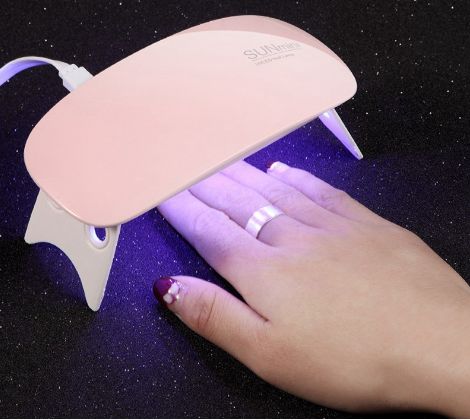 LED лампа за гел лак SUN