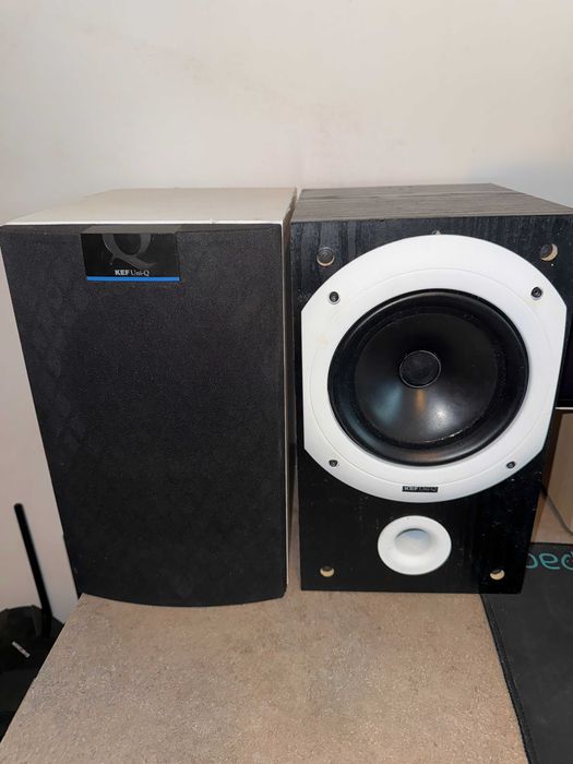 Boxe KEF Q10 Uni-q - Cititi descrierea