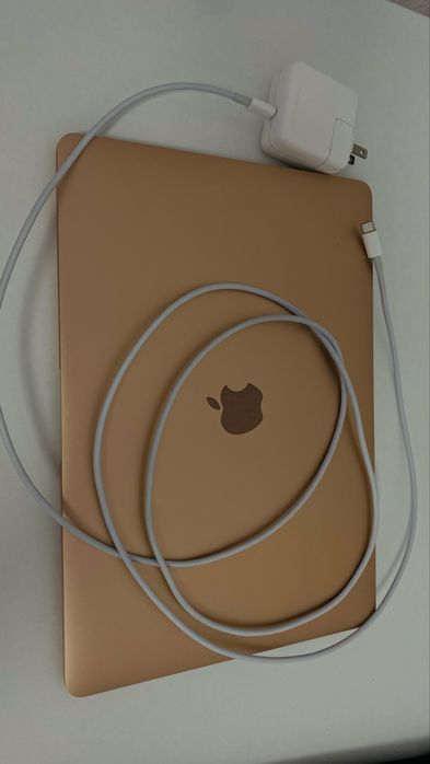 Ноутбук Apple MacBook Air 13 2020