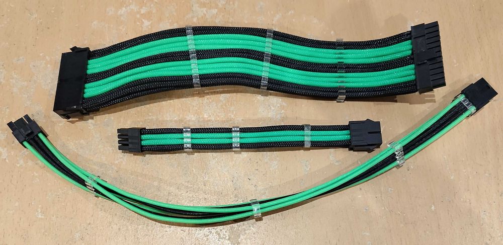 Extensii cabluri sursa negru cu verde + cleme