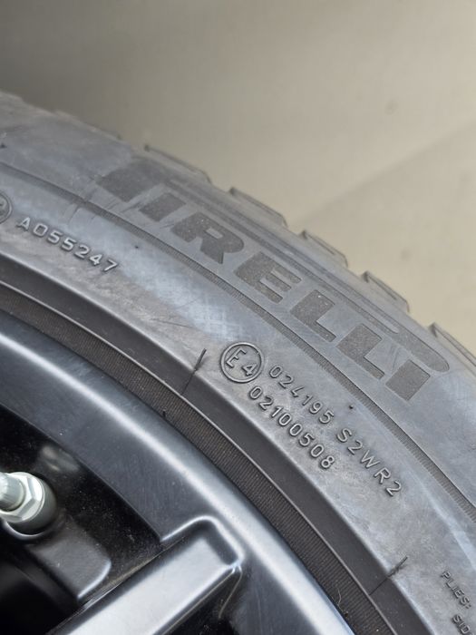 4 Броя 275/45/20 Pirelli 2x6,5mm 2x5,2mm RunFlat