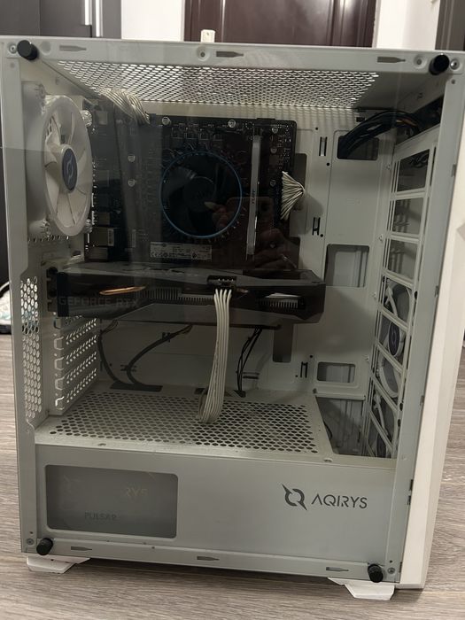 PC GAMING RTX 3050 / i5-12400F / 16GB RAM / SSD 1TB