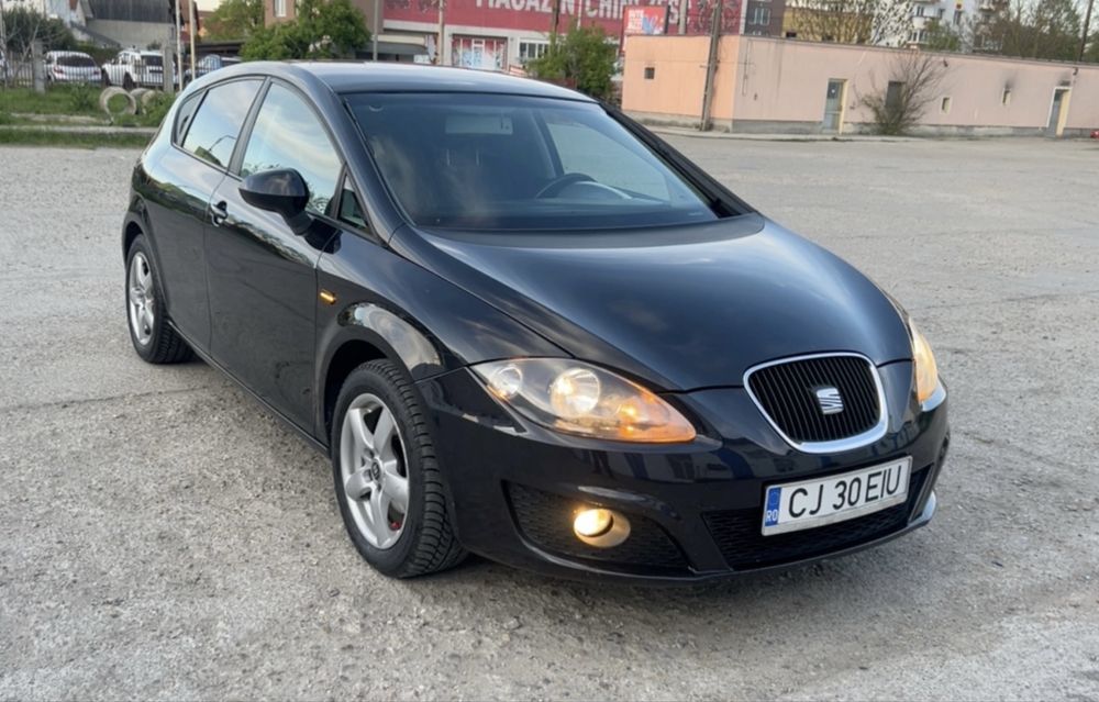 SEAT Leon 2012 — imagine 3