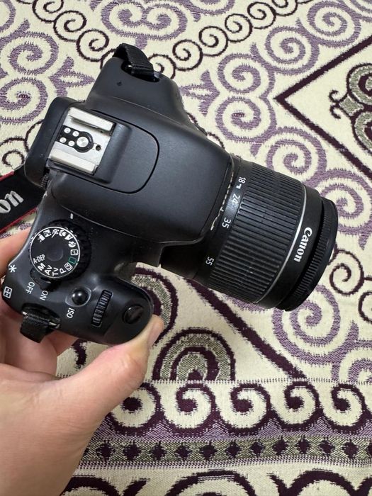 Фотоаппарат  EOS 550D