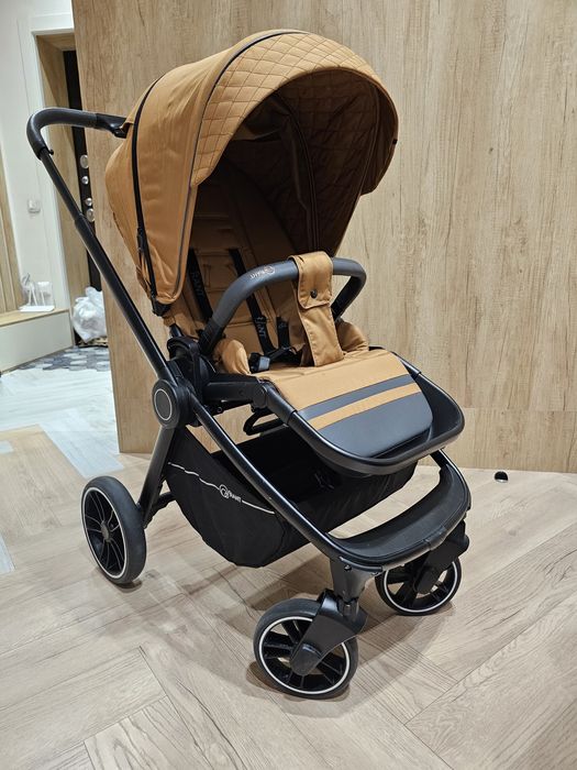 Детская коляска 3в1