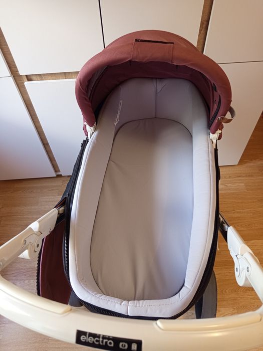 Бебешка количка Chipolino electra 3 в 1