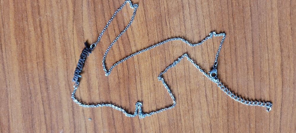 Lantisor cu pandantiv