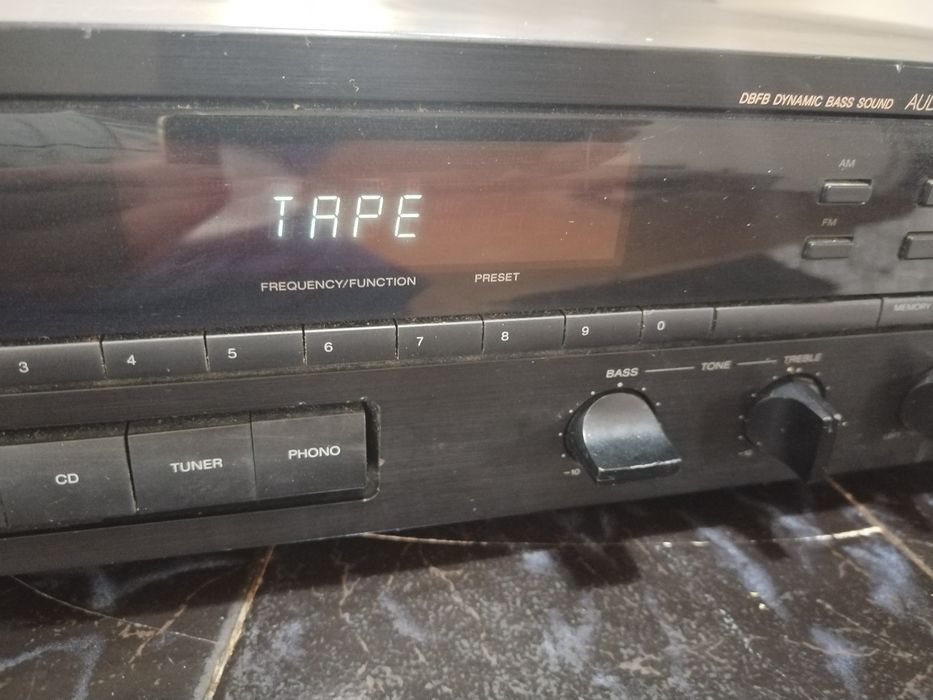 Amplituner Sony str-av270x stereo