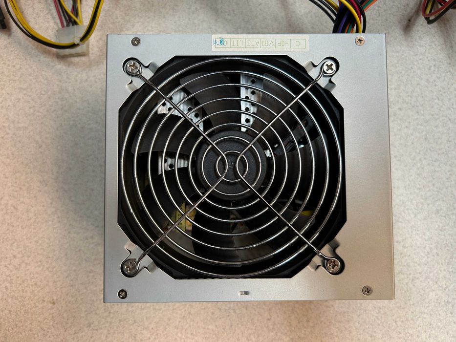 Захранване за компютър HKC SZ-400DR