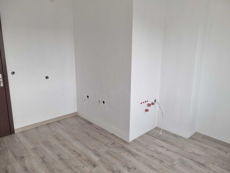 Продава се Многостаен апартамент в Стара Загора, Железник - център - 96 кв.м за 738 €/кв.м - Снимка #9