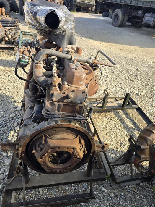 Motor saviem pompă în linie sau rotativa