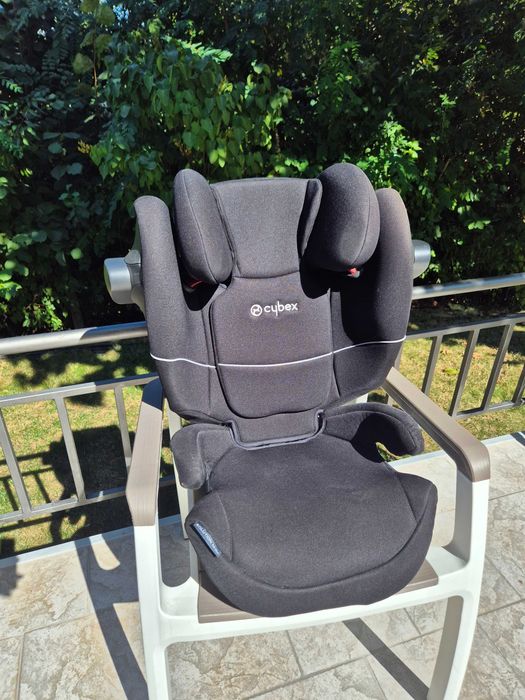Детско столче за кола Cybex Solution (15-36 кг) с ISOFIX – прилично състояние