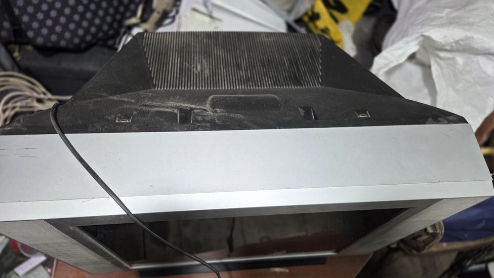 Продам телевизор