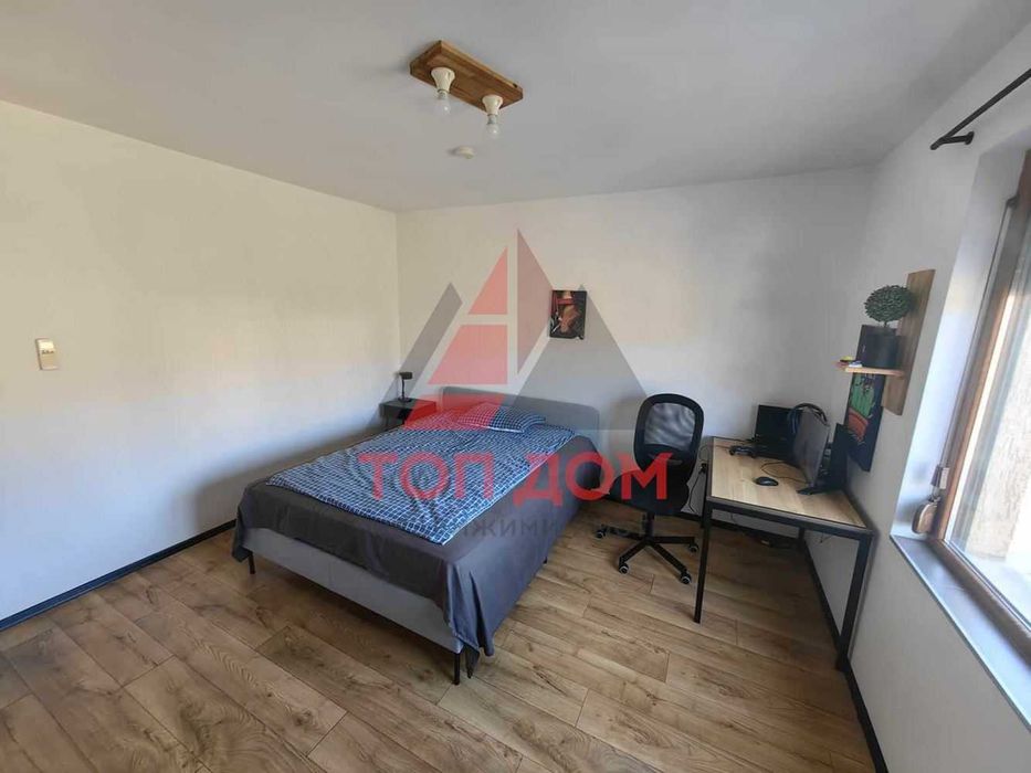 Продава се Тристаен апартамент в Варна, Възраждане 4 - 133 кв.м за 1918 €/кв.м - Снимка #8