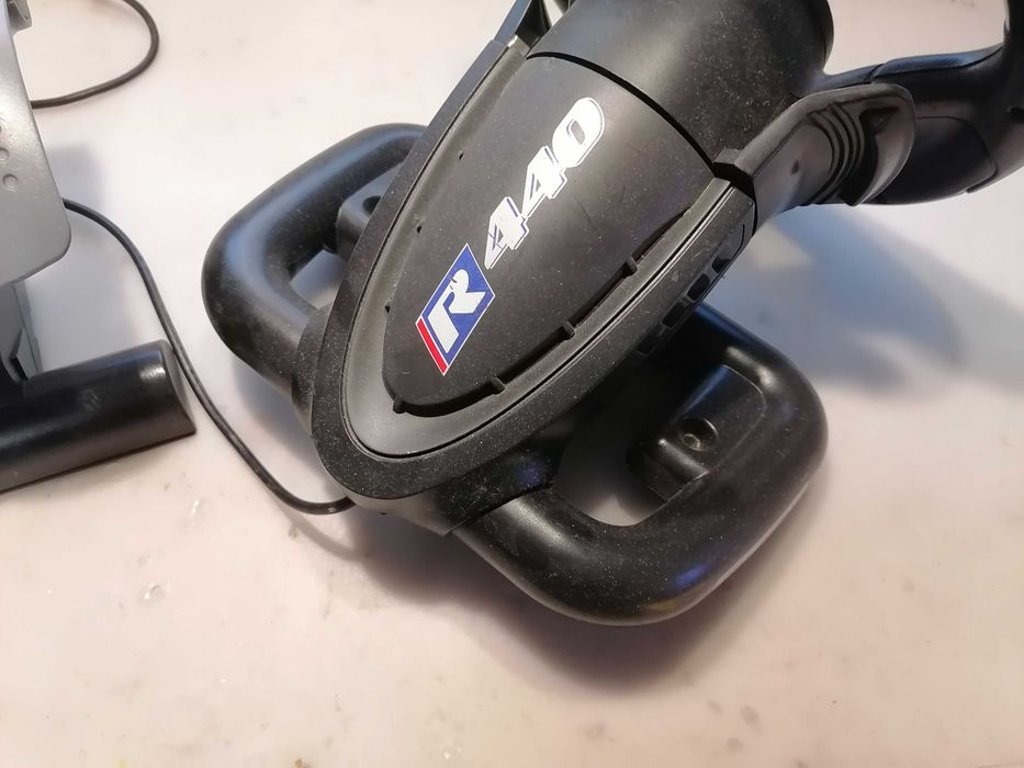 volan jocuri pc marca Saitek R440 cu force feedback , functional