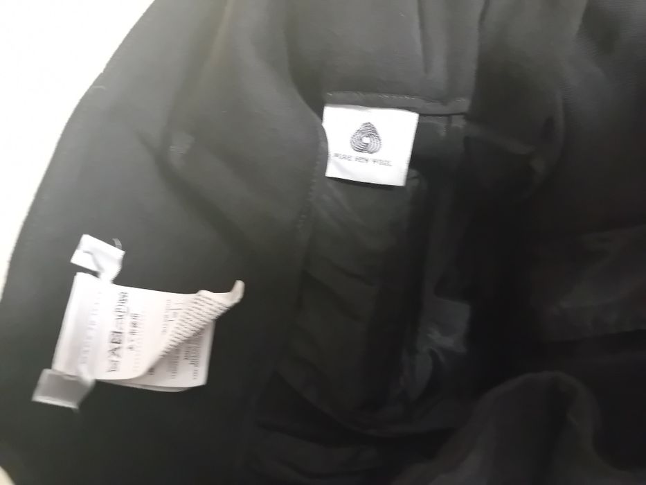 Pantaloni moderni 100% lână fina