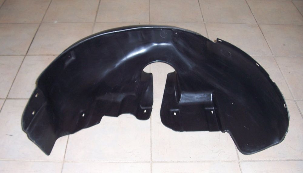 Carenaj, aripă interioară, VW Passat B5, OE 3B0-810-971-B-01C, spate