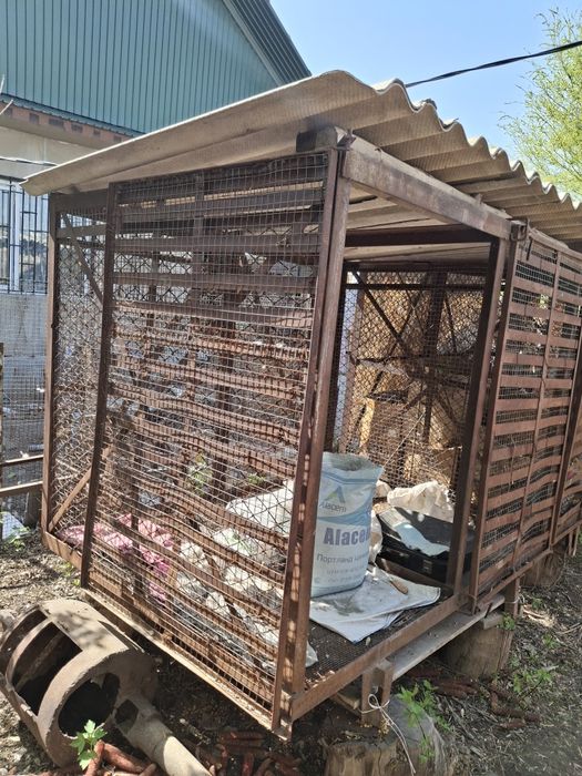 Металлические клетки