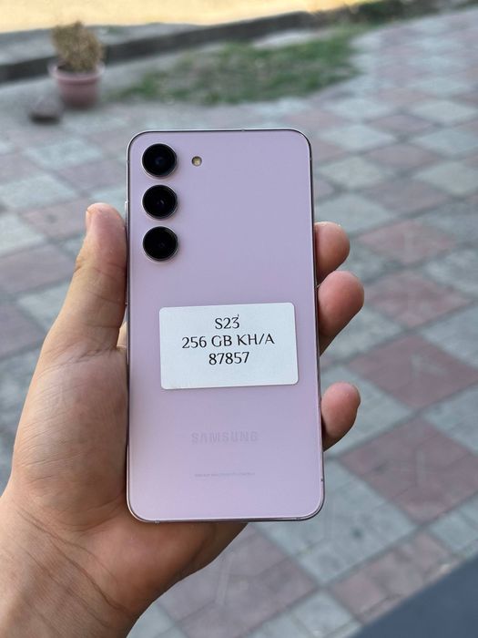 Samsung S23      .